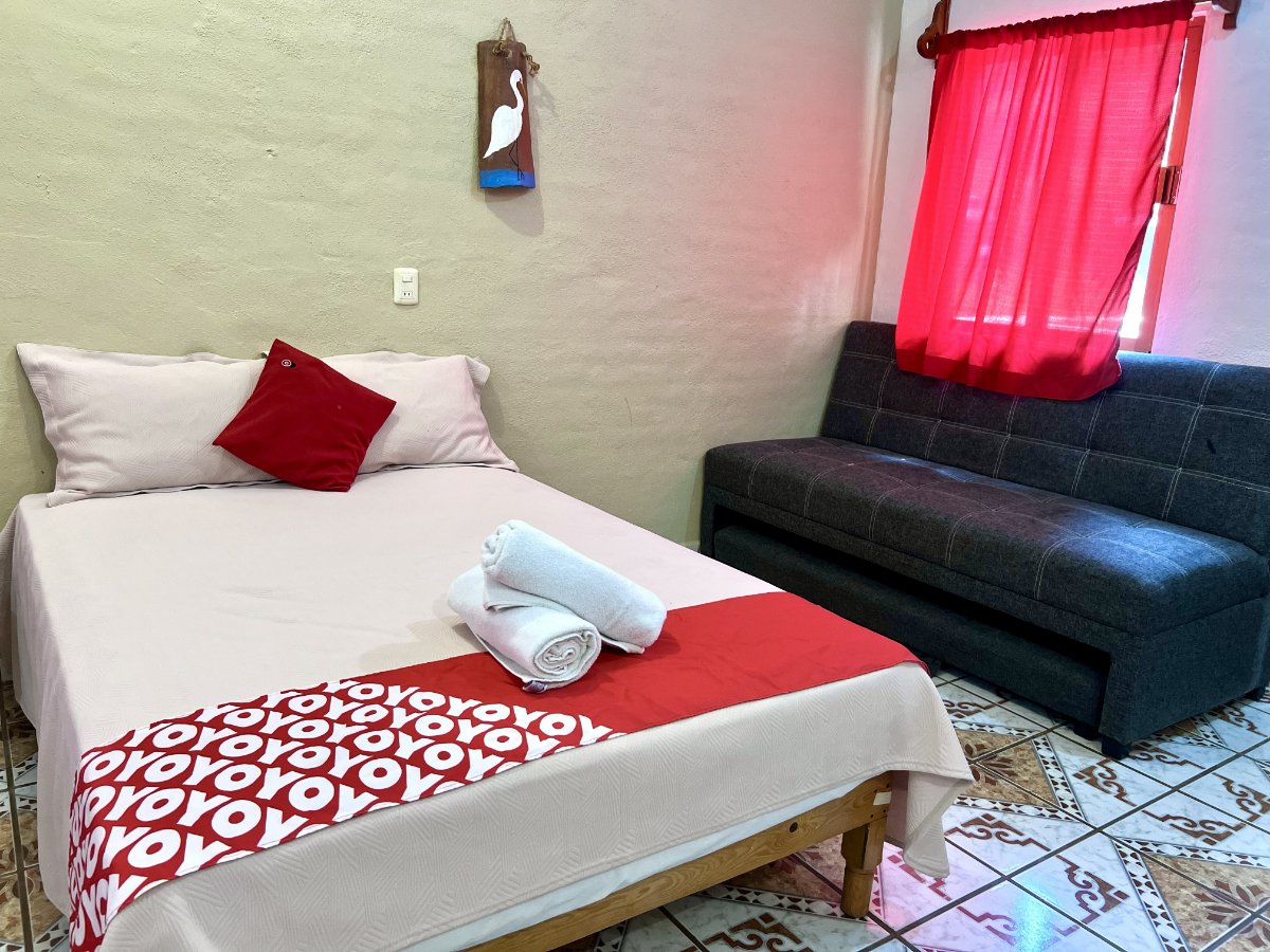 Cama matrimonial romatica en bungalows bugambilias